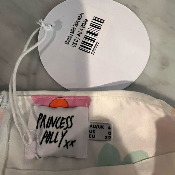 Princess Polly Mishnah Mini Skirt BNWT Non Smoking Floral Lined 0 - Picture 9 of 13